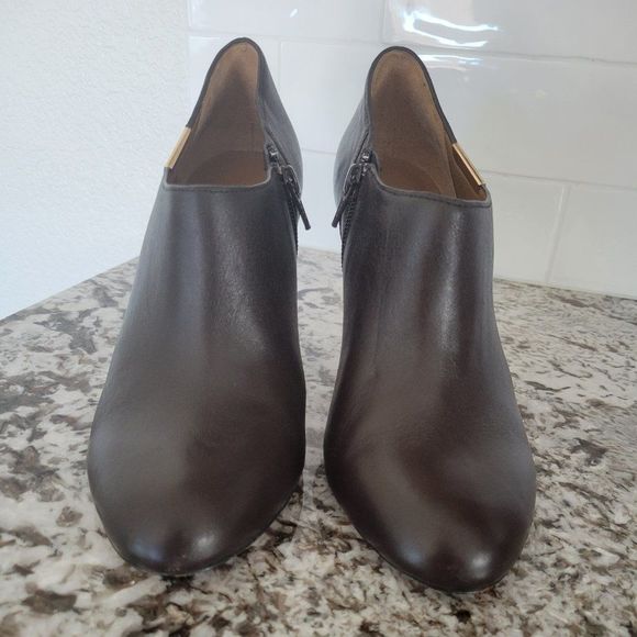 Coach Shoes - Coach Seneca Bootie size 7.5 B
